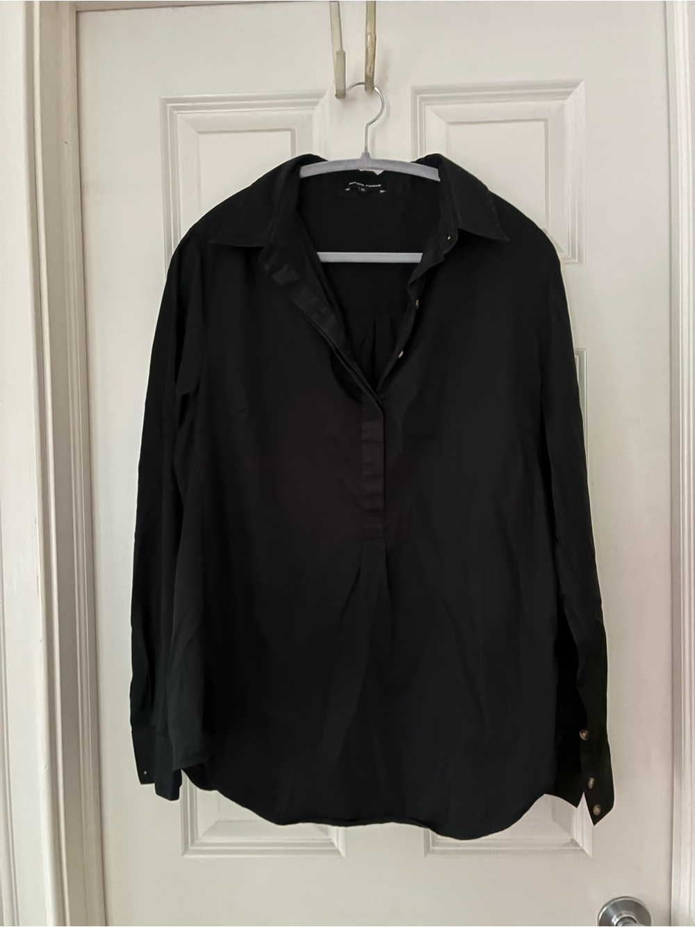 Universal Standard Classic Black Long-Sleeve button up Shirt